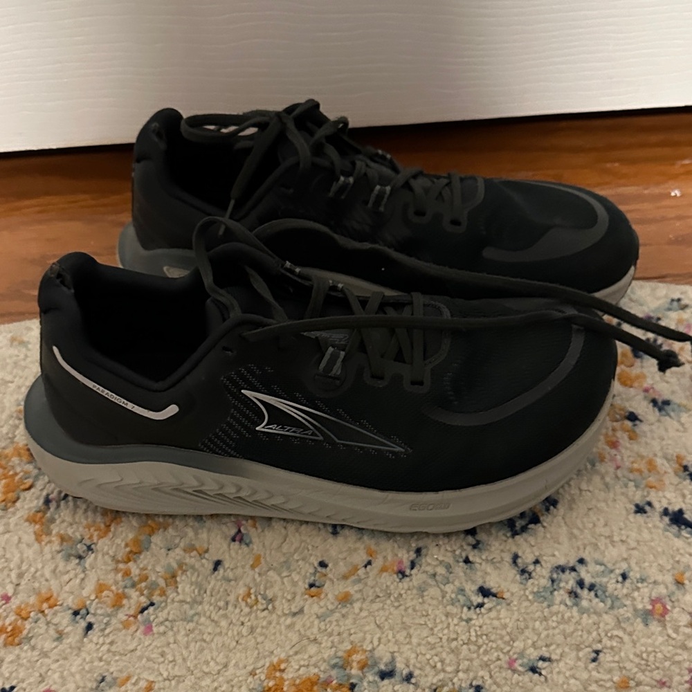 Altra Women's Paradigm 7, Black, Size 9.5W